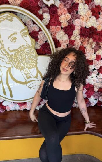 Full leaked Jezabzllz private onlyfans photo