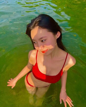 Full leaked Jia east page private onlyfans photo