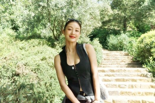 Full leaked Jihyo page private onlyfans photo