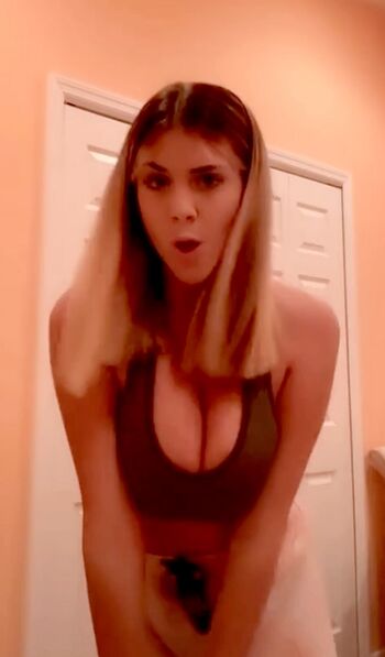 Full leaked Jillliaann private onlyfans photo