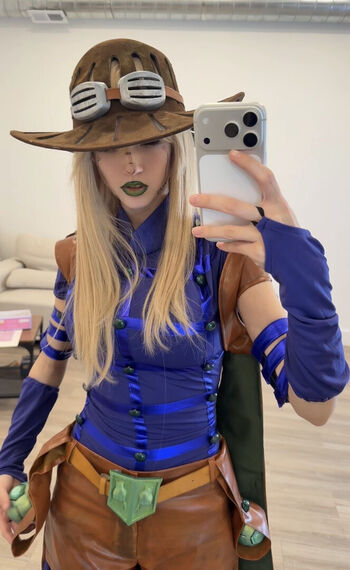 Full leaked Jillynozomi page private onlyfans photo