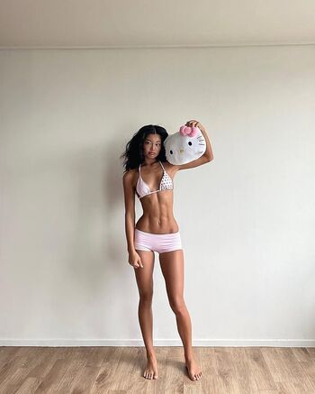 Full leaked Jinn juni page private onlyfans photo