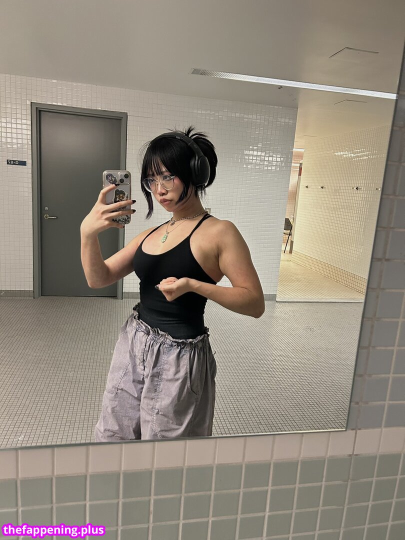 Janet He / https: / jjanethe / jjanethee / jjanether6 Naken OnlyFans Foto #3