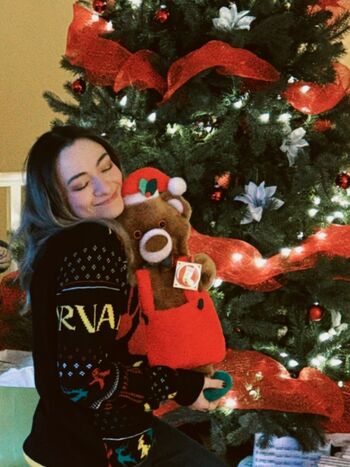 Full leaked Jodelle ferland private onlyfans photo