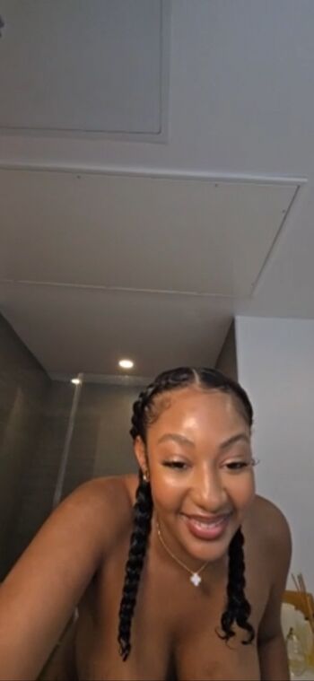 Full leaked Joialexandri private onlyfans photo