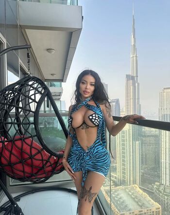 Full leaked Joliejoliecat private onlyfans photo