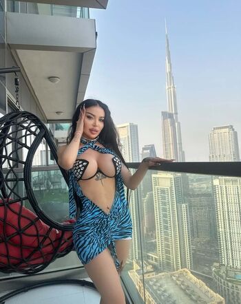 Full leaked Joliejoliecat private onlyfans photo