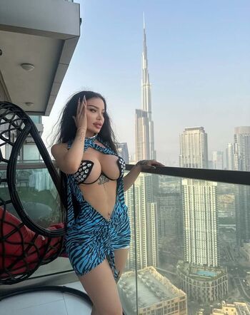 Full leaked Joliejoliecat private onlyfans photo