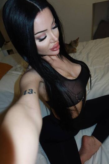 Full leaked Joliejoliecat private onlyfans photo