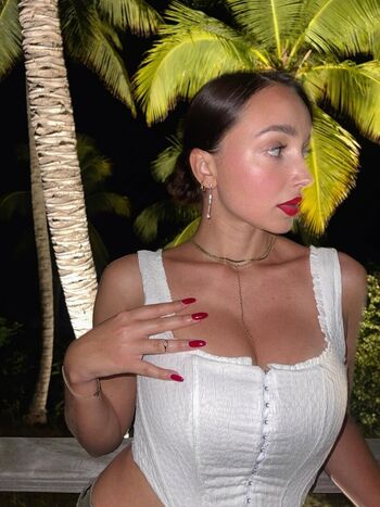 Full leaked Josephine lecar private onlyfans photo