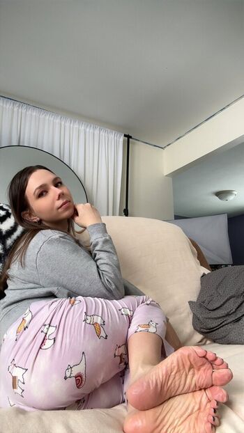 Full leaked Joyfullfeet private onlyfans photo