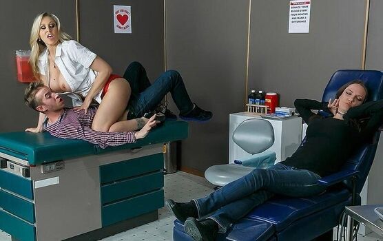 Full leaked Julia ann page private onlyfans photo