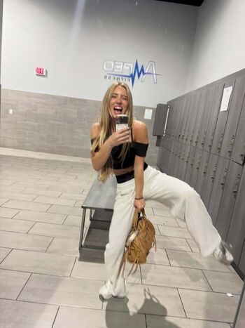 Full leaked Julia ernst page private onlyfans photo