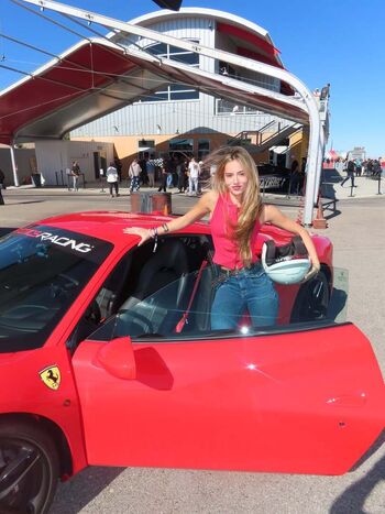 Full leaked Julia ernst page private onlyfans photo