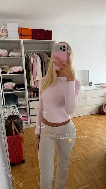 Full leaked Julia eumel private onlyfans photo