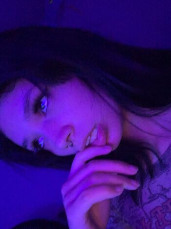 Full leaked Julia graham page private onlyfans photo