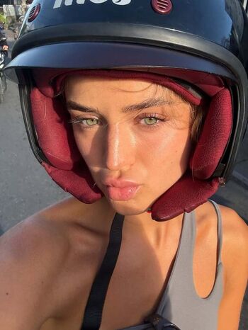 Full leaked Julia helena page private onlyfans photo