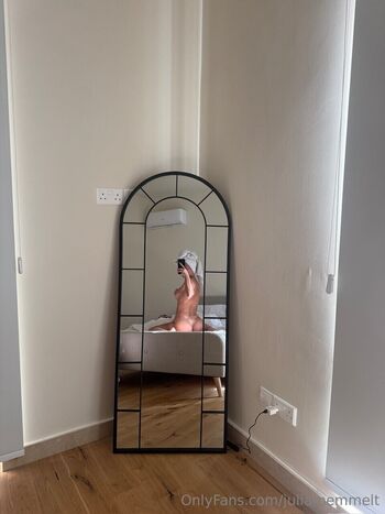 Full leaked Julia rommelt  page private onlyfans photo