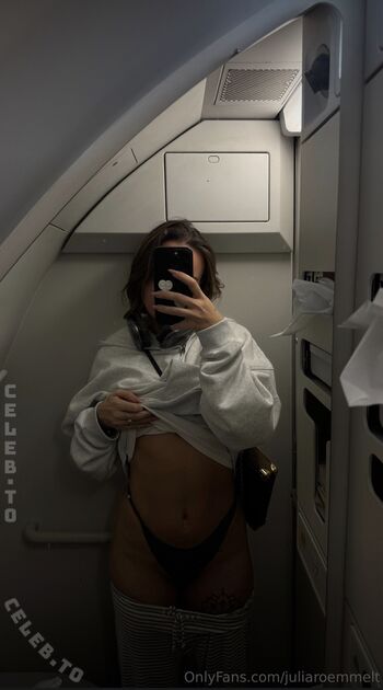 Full leaked Julia rommelt private onlyfans photo