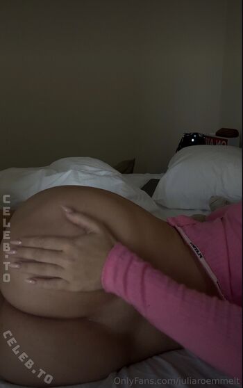 Full leaked Julia rommelt private onlyfans photo