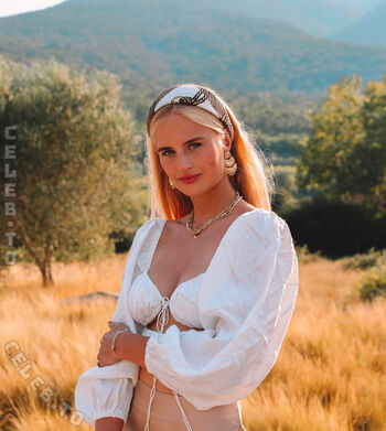 Full leaked Julia schacht private onlyfans photo