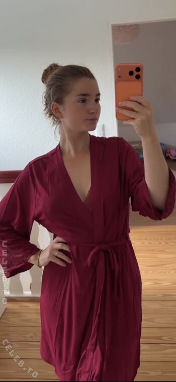 Full leaked Julia schulze page private onlyfans photo