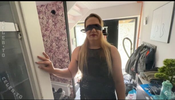 Full leaked Julia winter private onlyfans photo