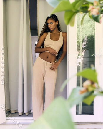 Full leaked Juliana nalu private onlyfans photo