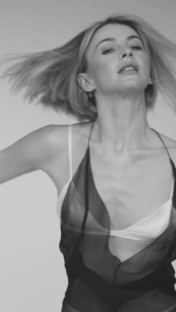 Full leaked Julianne hough page private onlyfans photo