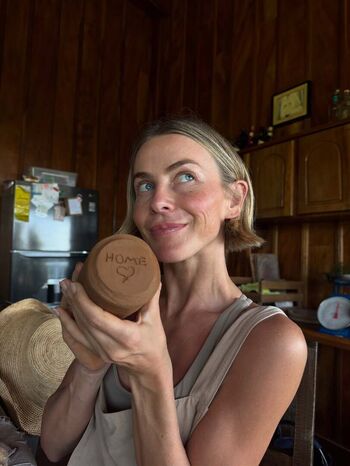 Full leaked Julianne hough page private onlyfans photo