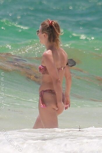 Full leaked Julianne hough private onlyfans photo