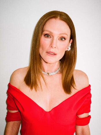 Full leaked Julianne moore private onlyfans photo