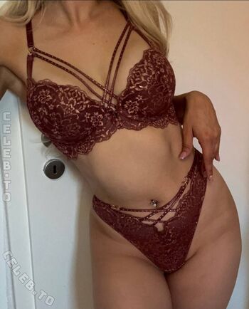 Full leaked Juliaossendorf private onlyfans photo