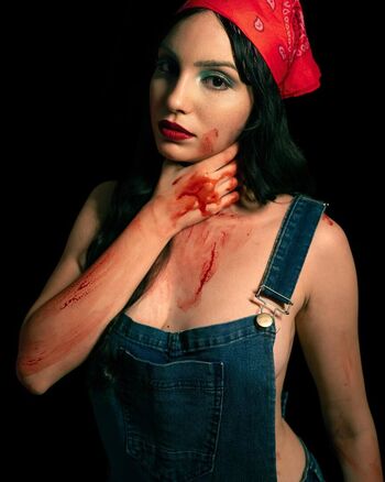 Full leaked Juligeek private onlyfans photo