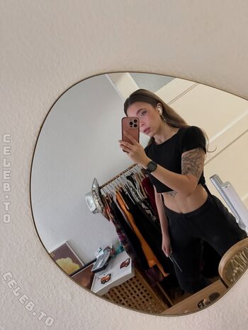 Full leaked Junicats private onlyfans photo