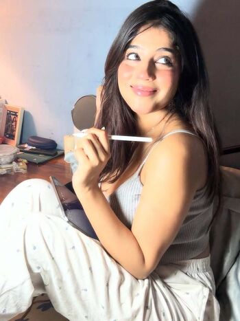 Full leaked Justbeingkayra page private onlyfans photo