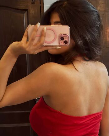 Full leaked Justbeingkayra private onlyfans photo