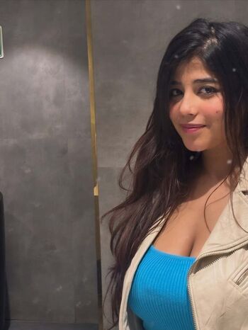 Full leaked Justbeingkayra private onlyfans photo