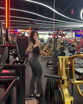 Full leaked Justliftsis private onlyfans photo