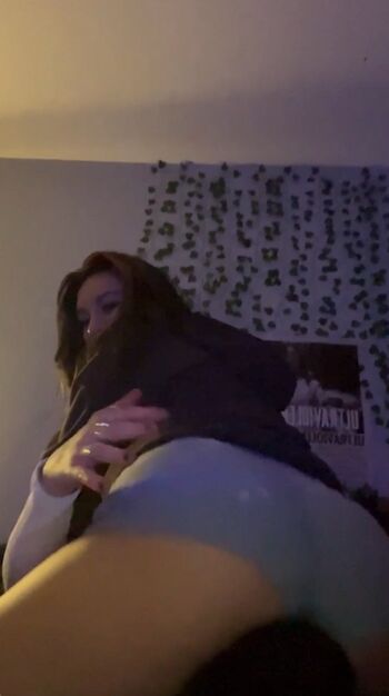 Full leaked Kryssa private onlyfans photo