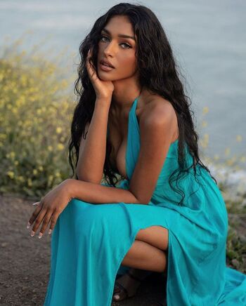 Full leaked Kaaviya sambasivam private onlyfans photo