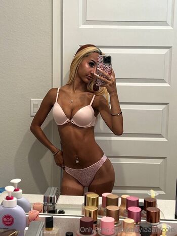 Full leaked Kaaylaaanicole private onlyfans photo