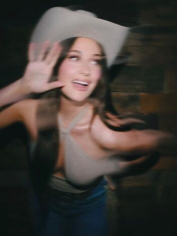 Full leaked Kacey musgraves private onlyfans photo