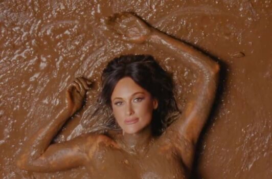 Full leaked Kaceymusgraves private onlyfans photo