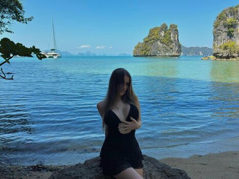 Full leaked Kaeka private onlyfans photo