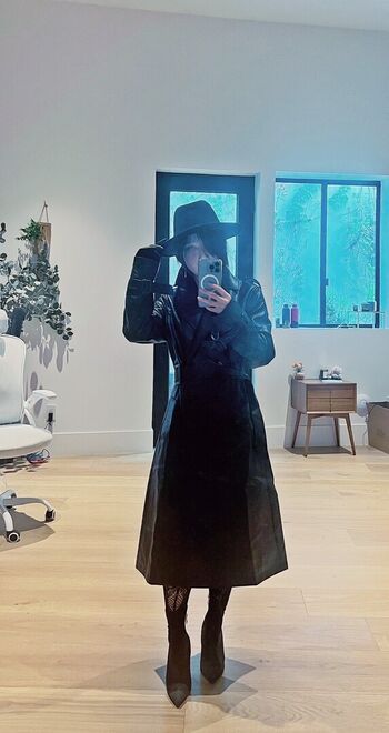 Full leaked Willowtalkk private onlyfans photo