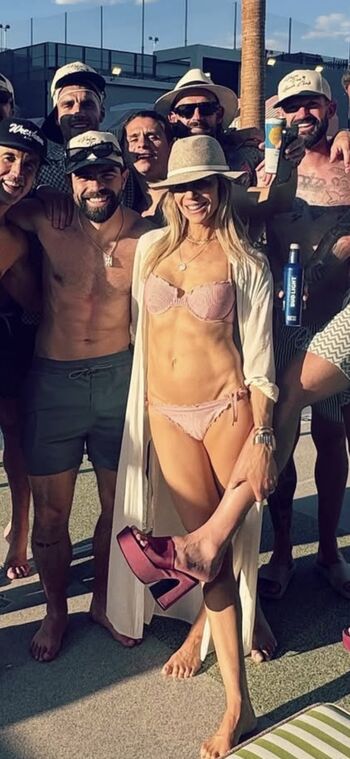 Full leaked Kaitlin olson private onlyfans photo