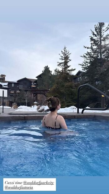 Full leaked Kaitlyn dever page private onlyfans photo