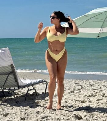 Full leaked Kalani hilliker private onlyfans photo