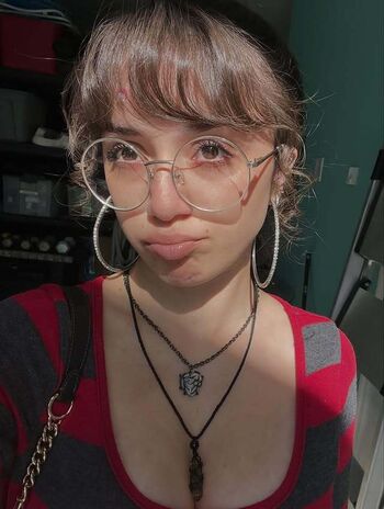 Full leaked Kalyssa suarez private onlyfans photo